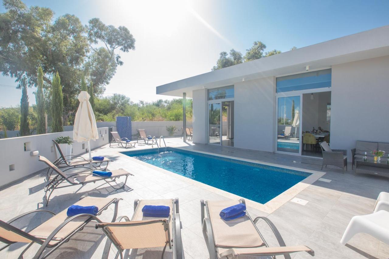 Polymnia Luxury Villas Protarász Kültér fotó